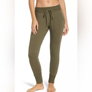 Free People Movement Sunny Olive Green Skinny Jogger Sweatpants Size S